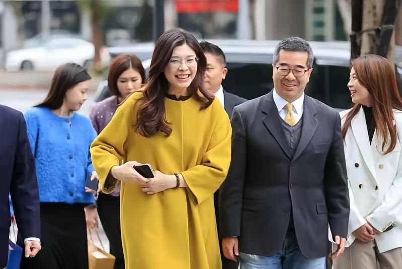 1月28日，大陆国台办发言人张晗宣布，国共智库论坛预计下周二2月3日在北京举行，