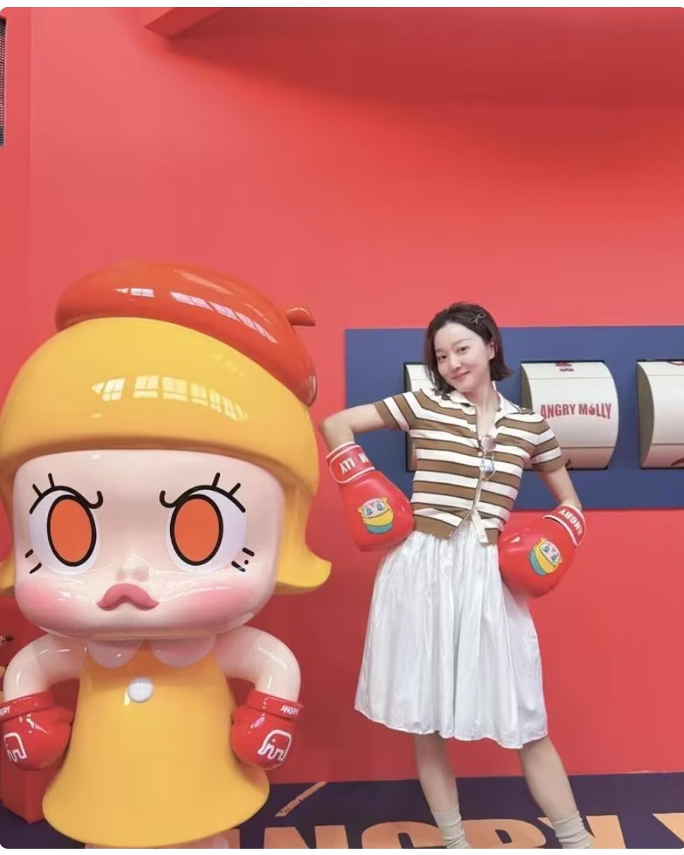 马龙妻子夏露剪短发造型美翻天！少女感十足，龙队这眼光太毒了