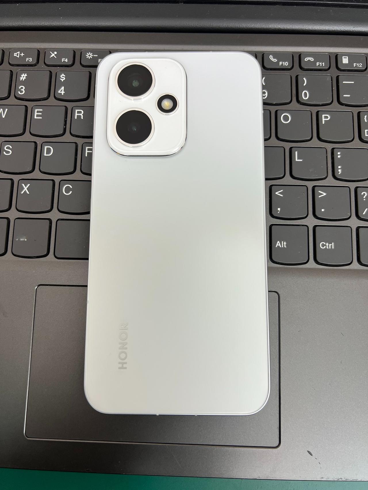 双11闭眼冲！荣耀400最近的活动是真给力啊，到手低至1500，2000档性价比