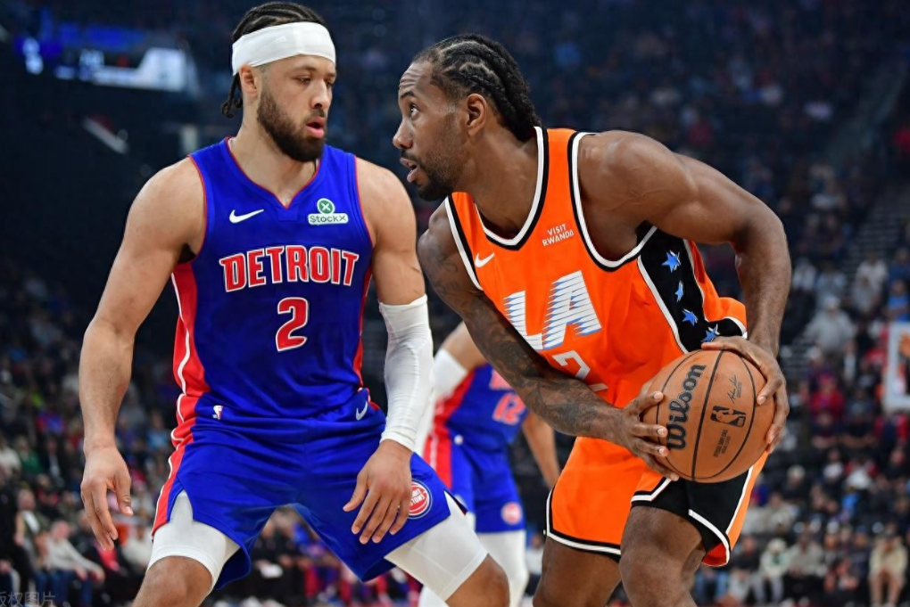 NBA常规赛，快船主场以112-99轻取活塞，快船如愿赢得4连胜。伦纳德砍下55