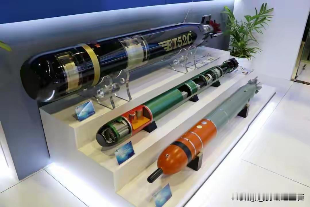 印媒最近心态估计要崩了，盯着咱们造船厂卫星图，发现短短20个月有4艘039B潜艇