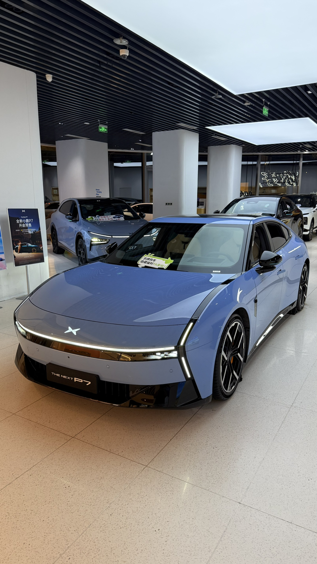 原创设计应该被尊重也应该有回报特意去了有小鹏门店的商场吃饭，就为了看眼P7实车