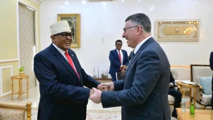 半岛电视台报道，当地时间9日，索马里兰总统阿卜杜拉希宣称，在此前以色列外长萨尔，