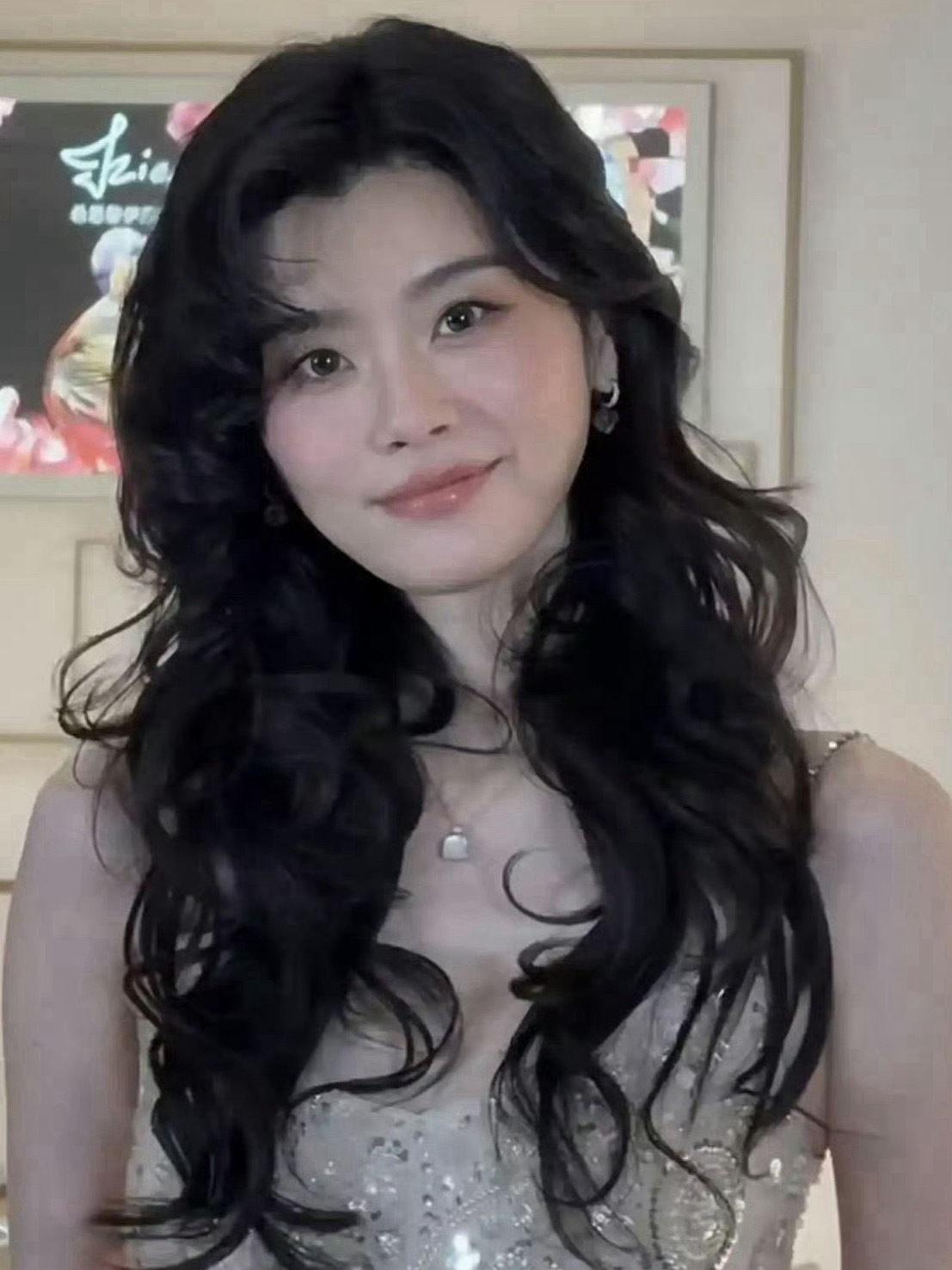 我去，奚梦瑶变的好圆润，胖了一圈面相变了很多，何猷君还是把她宠的太好了 ​