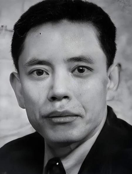 1960年，一个特务在监狱里思念妻子11年，释放之后马上奔赴见面，没想到，刚见面