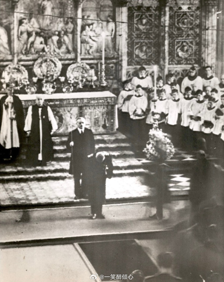 英国王室7️⃣3️⃣年前的今天1953年3月31日，温莎公爵爱德华王子（即爱