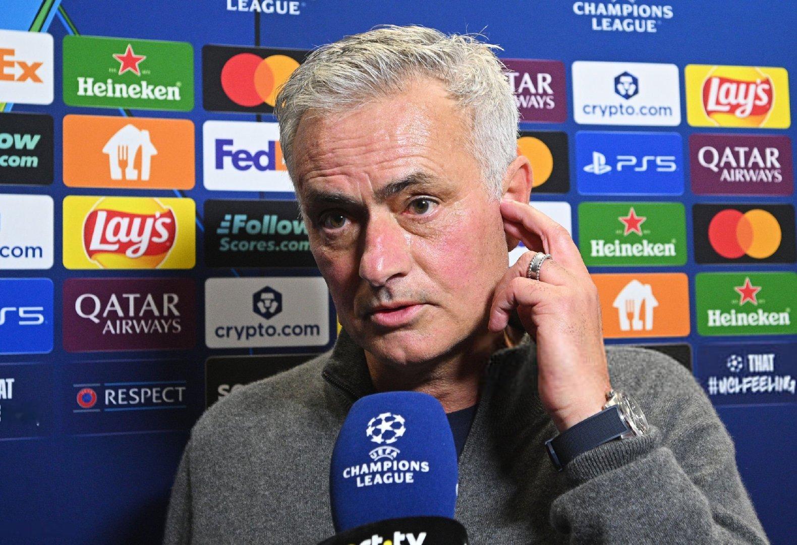 穆里尼奥赛后接受采访：“这是一场当之无愧的胜利。虽然姆巴佩两次机会就有两粒进球…