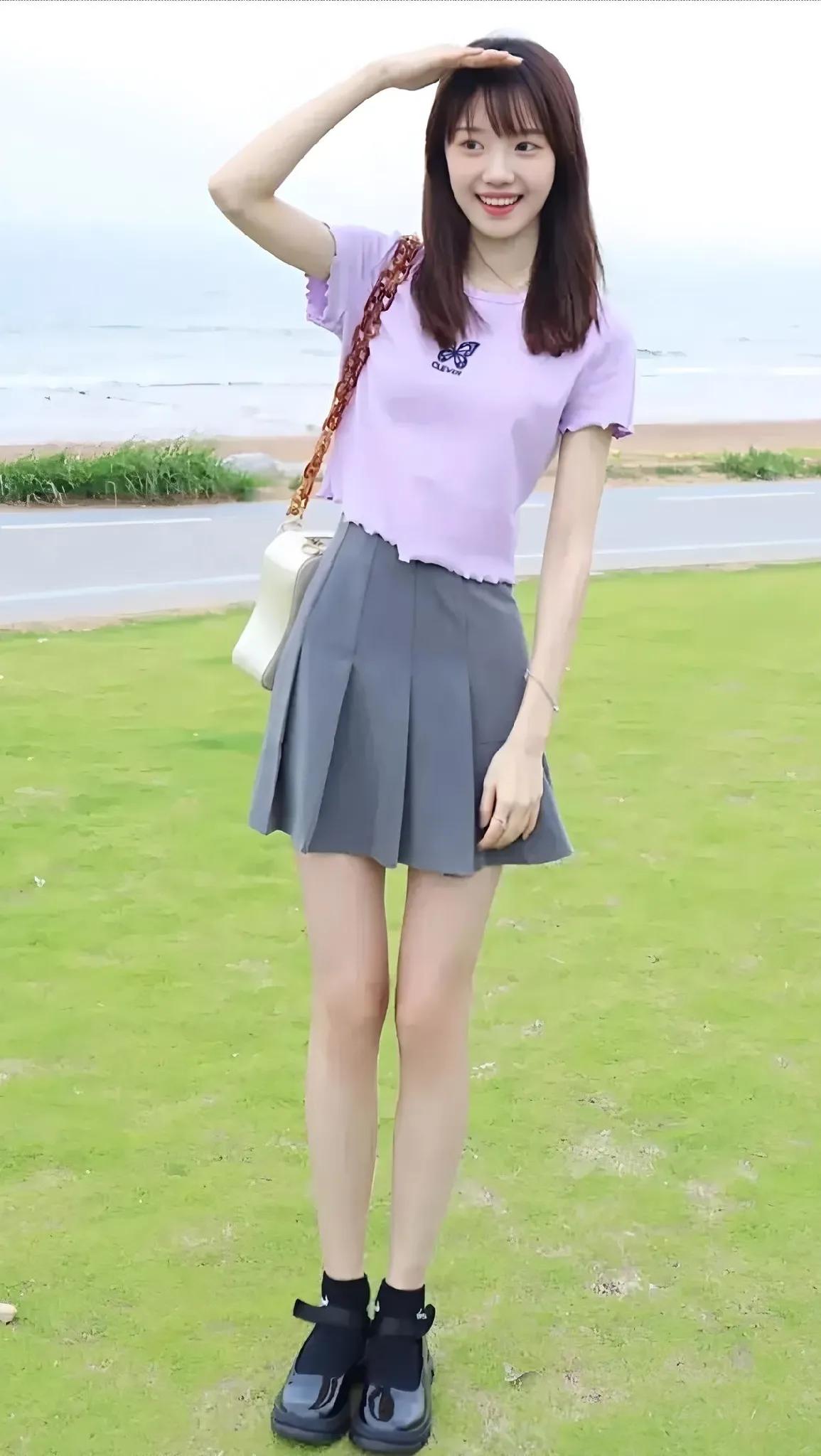 人生何处不相逢，路过的都是风景，珍惜已经拥有的美好。少女风写真照分享喜欢的