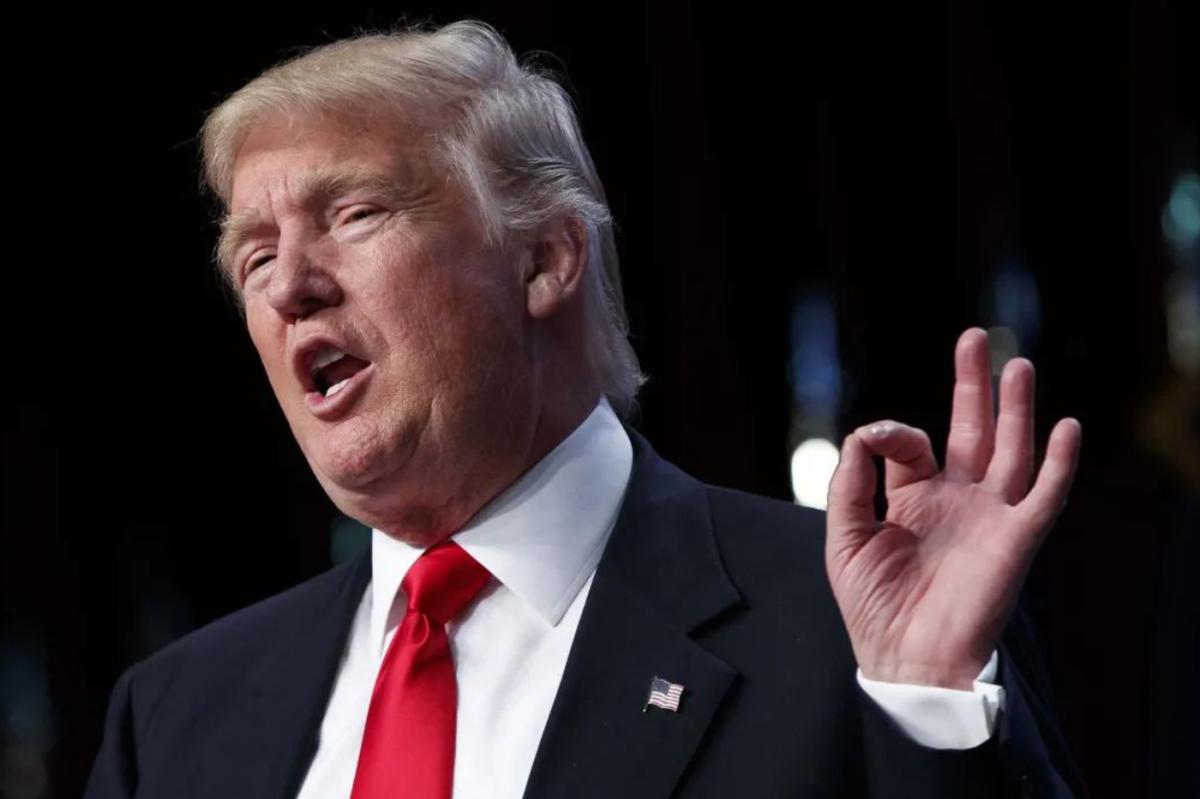 中美谈判结束当天，特朗普皱着眉告诉记者：我没对中国耍什么花招。外交部公开发声澄清