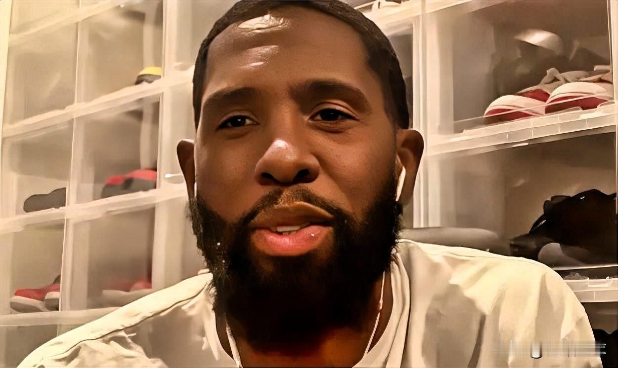 太阳球员罗伊斯-奥尼尔所言极是啊!近日,罗伊斯-奥尼尔在一档播客节目中谈到新