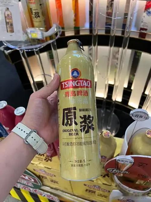 青岛啤酒为什么要加大米？原本酿造啤酒的原材料只有：麦芽、啤酒花、酵母和水这