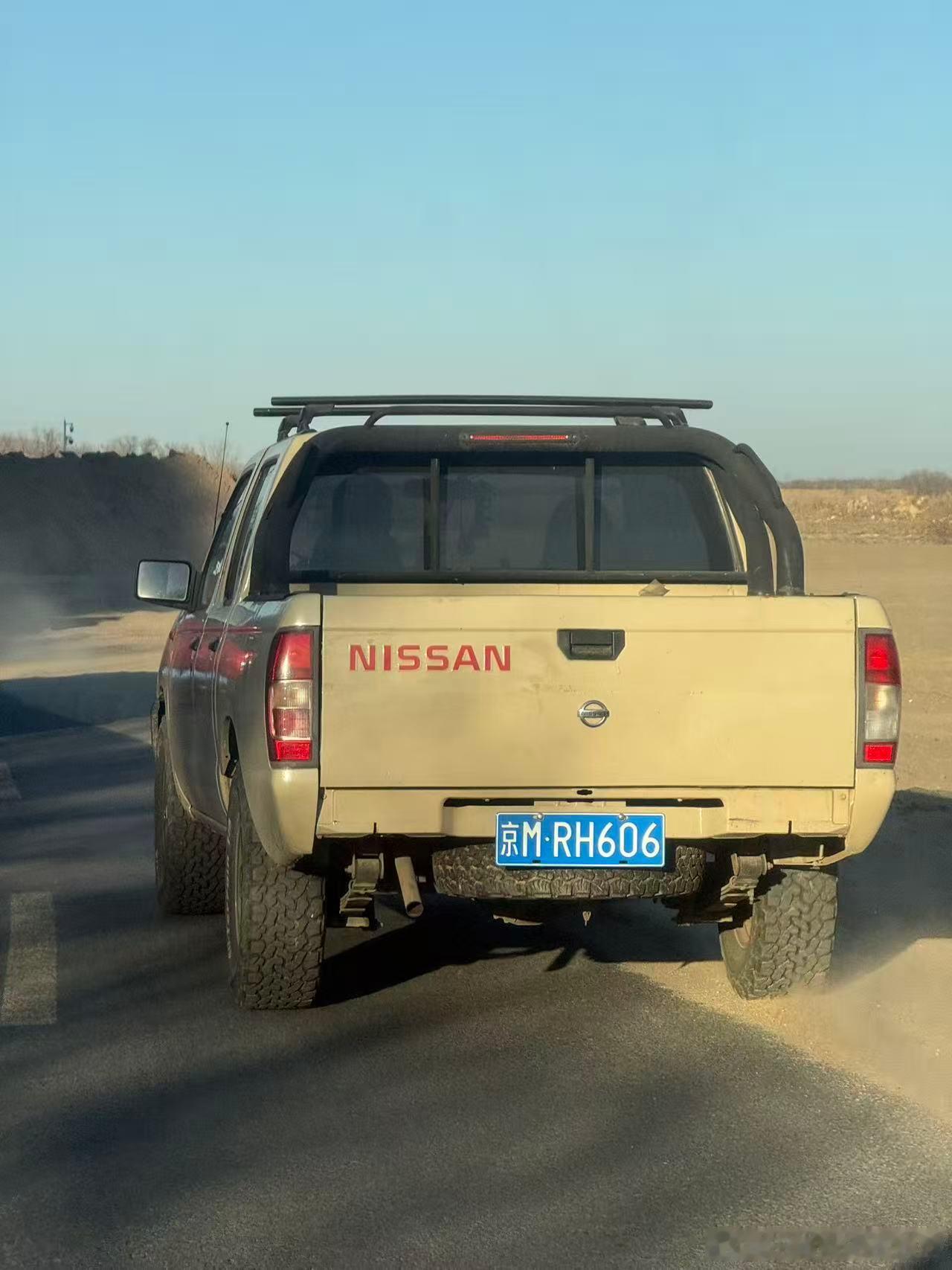 图二味儿对了！旭哥的战神两驱D22这趟和牧马人走同样的越野路线