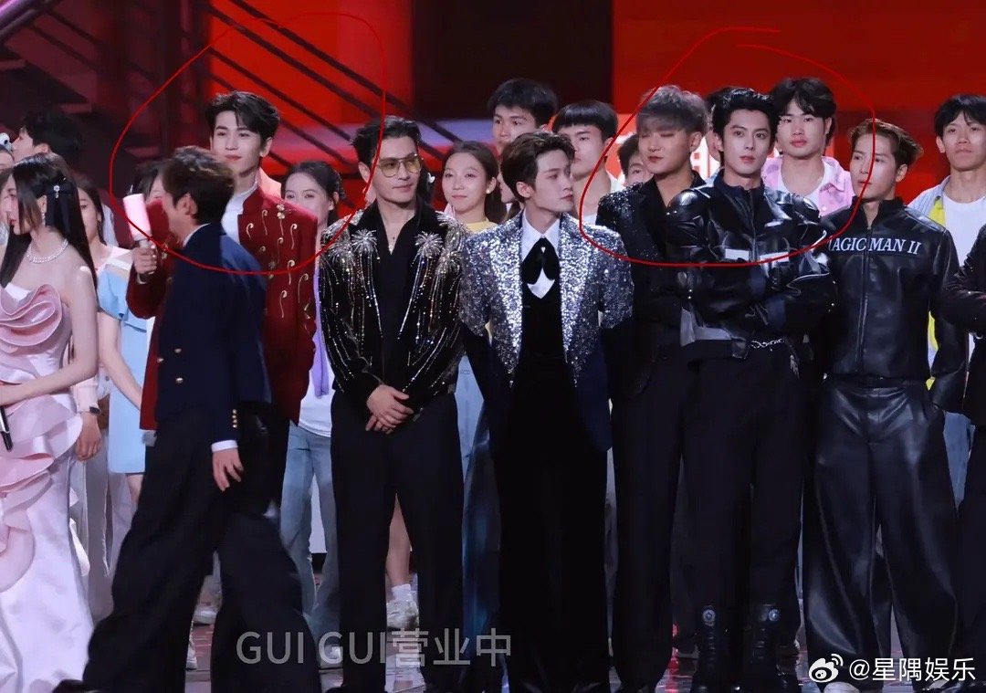 王鹤棣张凌赫最后一次同框，大家更吃谁的颜