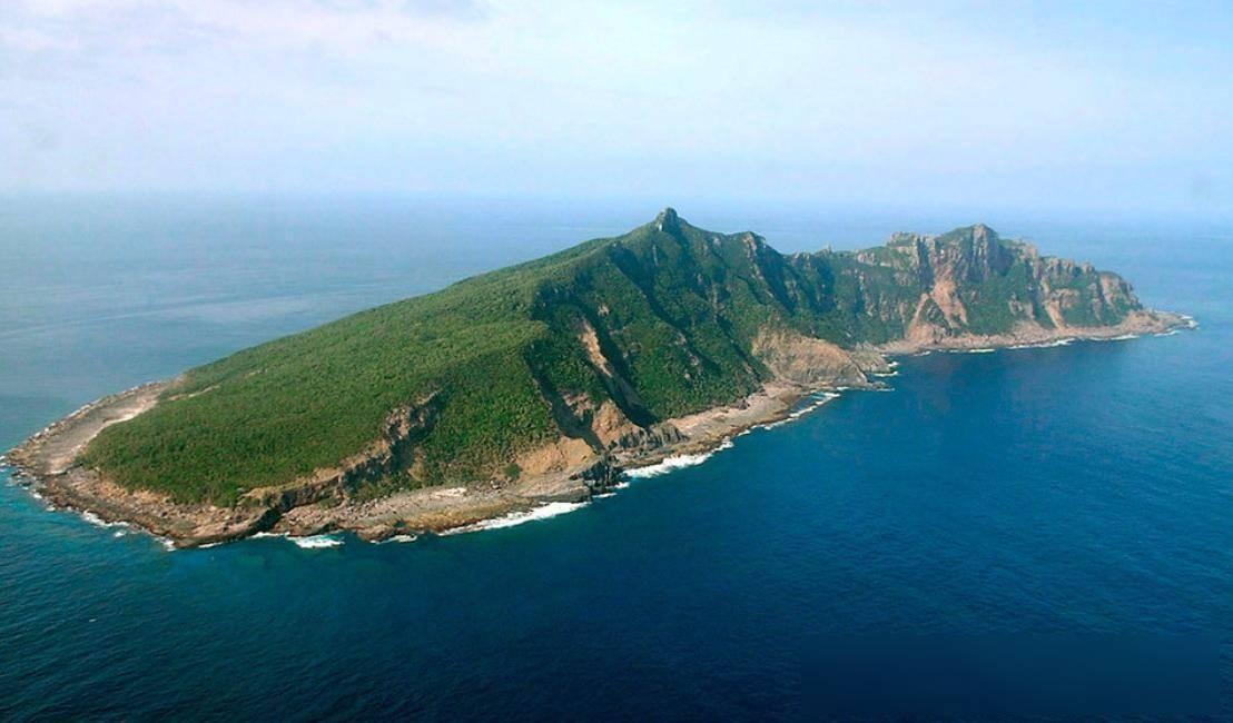 光巡航不够了，现在可以登钓鱼岛了。如果该岛不合适驻军，那就建个灯塔、码头或是无人