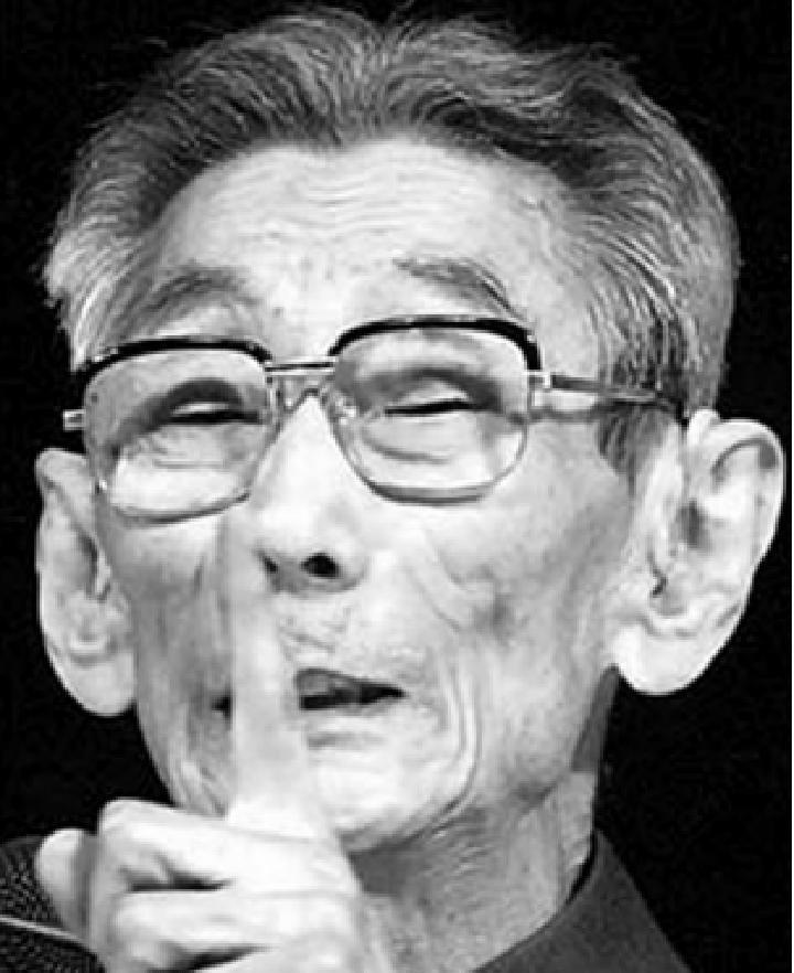 1956年毛主席接见马三立，被马老逗得捧腹大笑：国宝，你是国宝“今天给我带来了