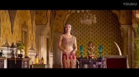 《功夫瑜伽》 中两个绝色美女 母其弥雅 迪莎帕塔尼