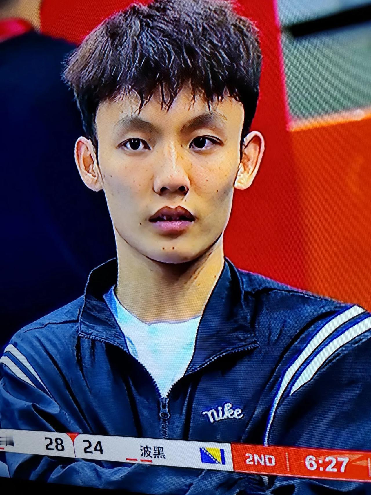 杜锋靠徐杰和“双萨”拿下山东，继续保持全胜战绩，但这种势头还能延续多久？