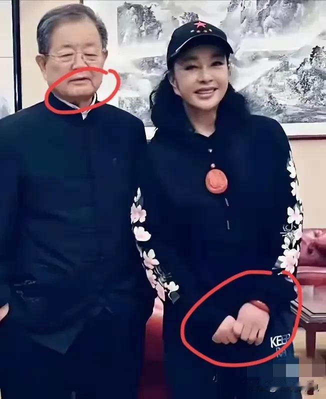 刘晓庆被骗的倾家荡产她的现任老公为什么没有出手帮忙？要知道他的现任老公王