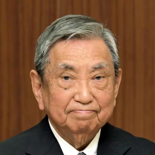 不搭理，日本想来中国眼看日本多次示好中国没有得到积极回应，日本真的着急了，决定派