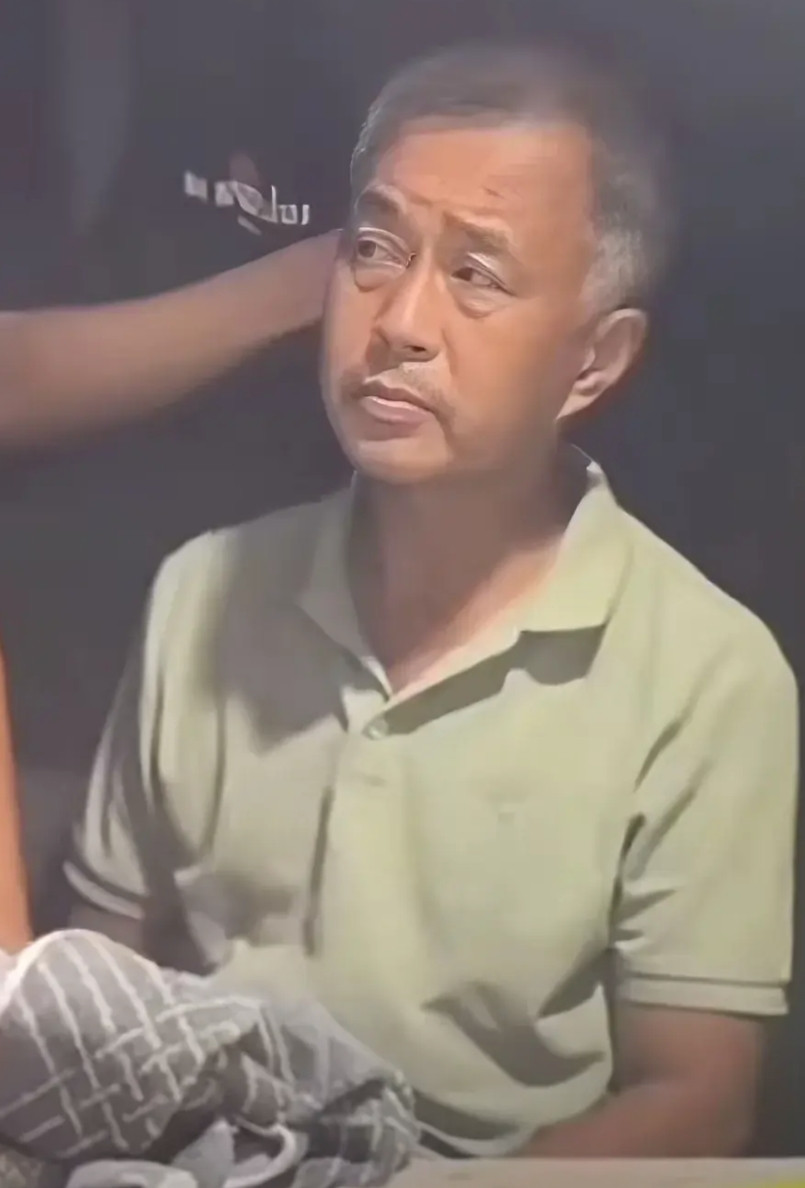 一位网友总结的，说沈巍大师，有点虚伪狡辩，阁下以为然？如下：1）“我本是公务