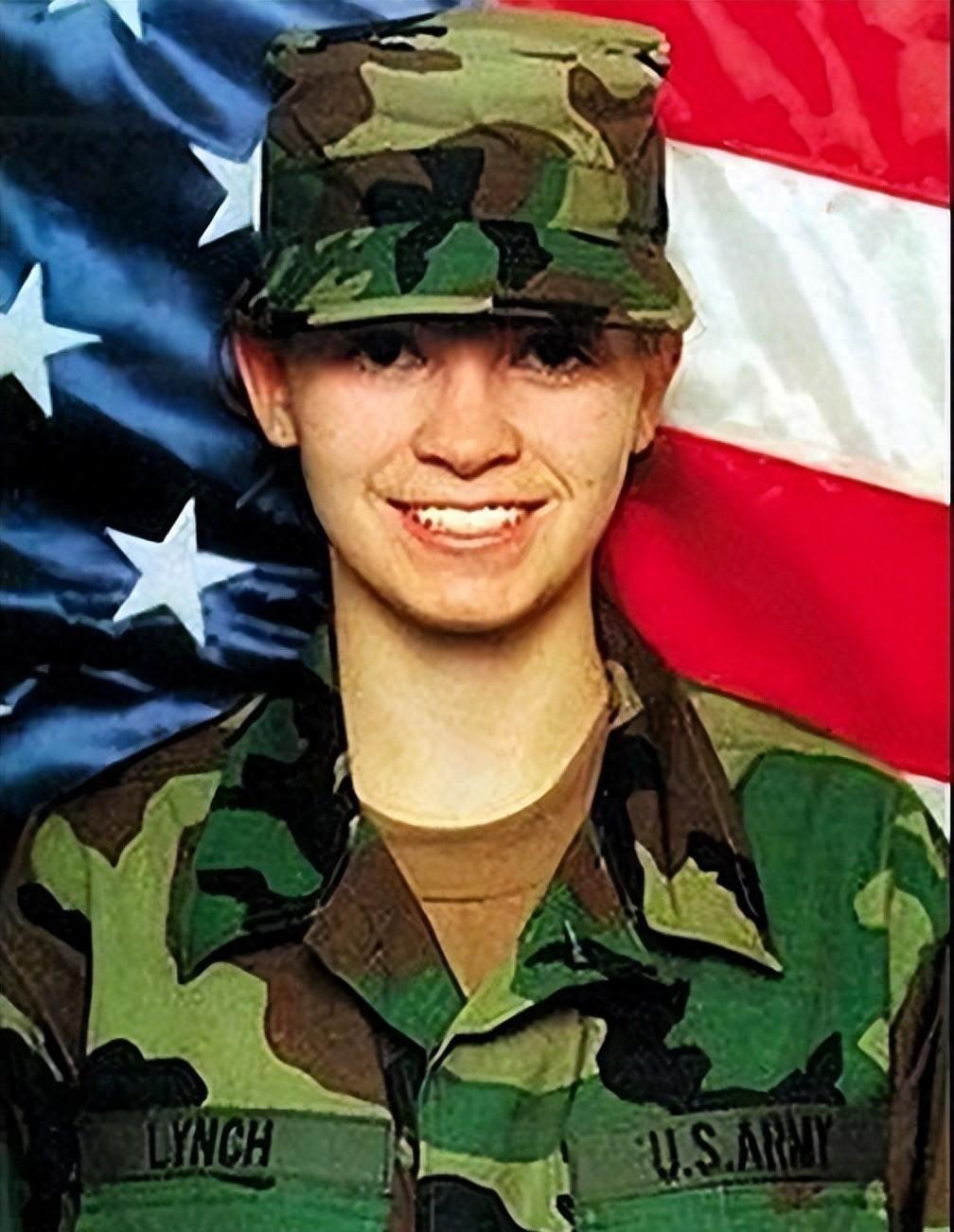 谁能想到，为了捞出一个毫无背景的普通女后勤兵，美军竟能一口气砸出155架战机，哪