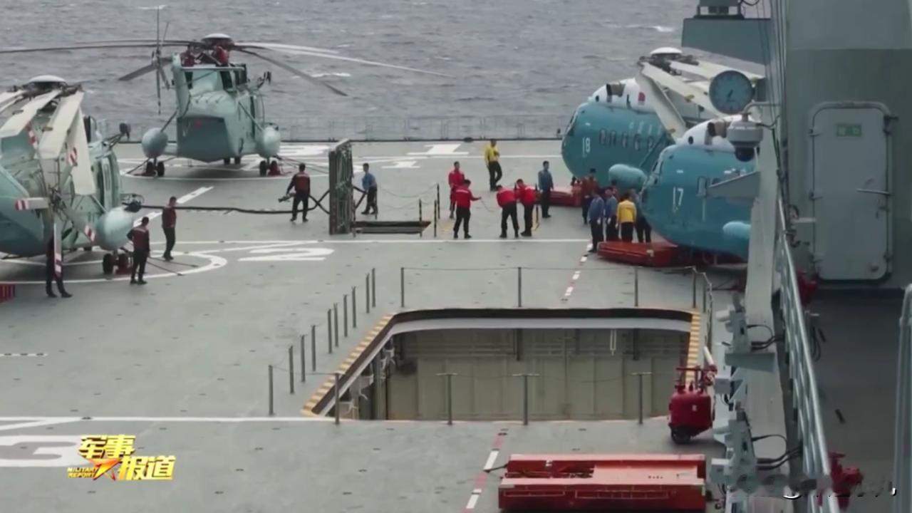 075，转运舰载机，最新画面，亮点在哪里？075首舰海南舰，最近公开了好多视