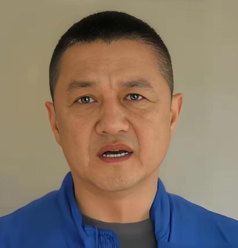 李亚鹏慌了，最怕李嫣以后不愿结婚：一个给铠甲，一个给自由李亚鹏近日坦言，心