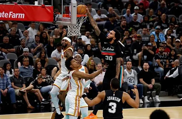 31+14简直是联盟优秀3D锋线，马刺竟然用底薪合同就淘到了他？在此前的一场N