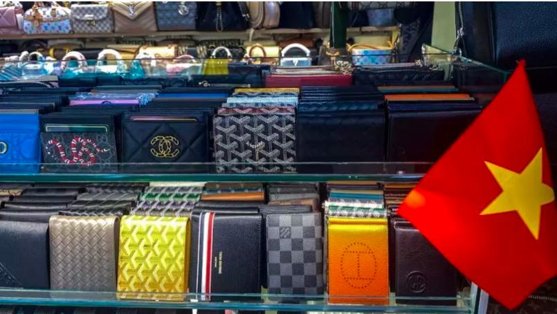 贸易谈判之际美海关官员已对越南境内中国关联工厂展开突击检查据彭博社援引知情