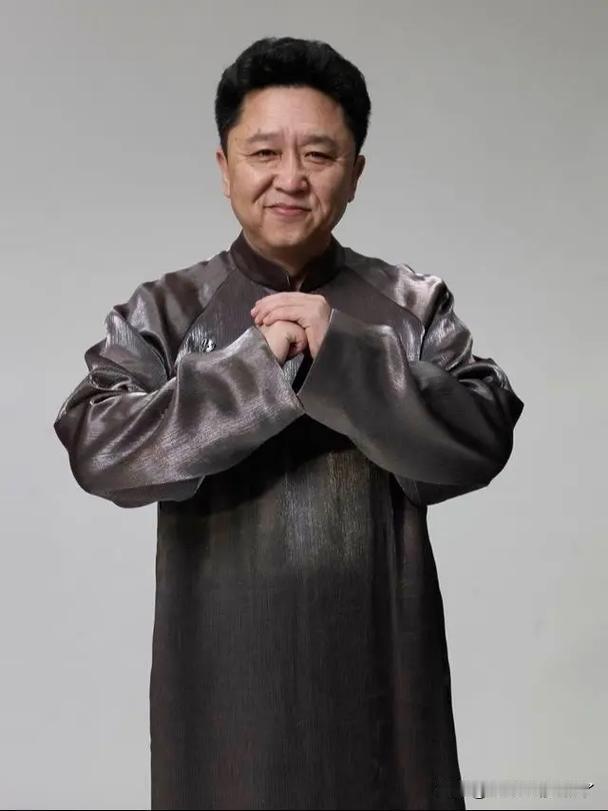 不得不说,有些自媒体的所作所为实在是让人反感至极!在拿郭德纲毫无办法之后,他们竟