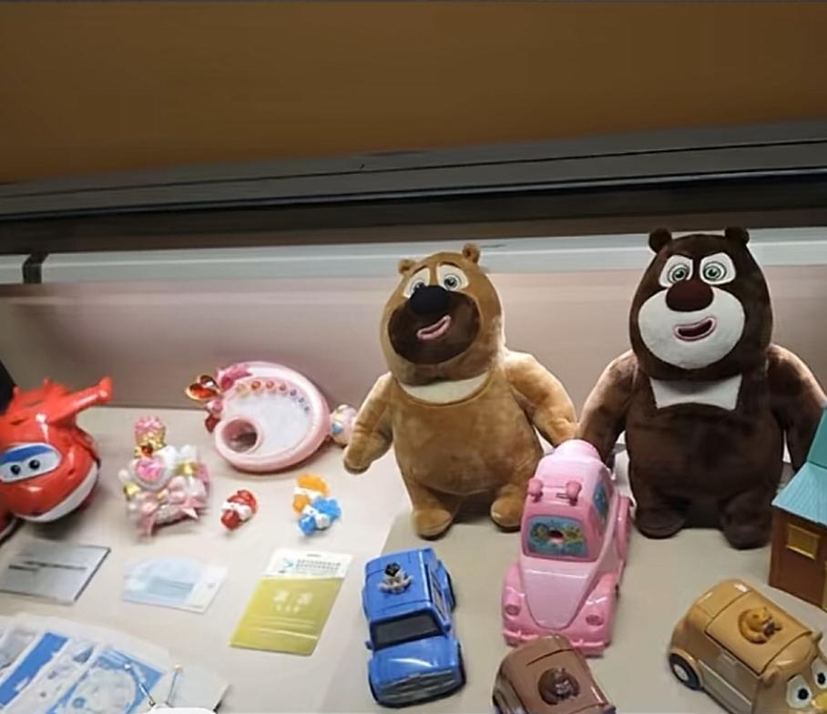 南京博物院出了事情，其他博物馆都很担心，唯独深圳博物馆非常的淡定。因为这个博物馆