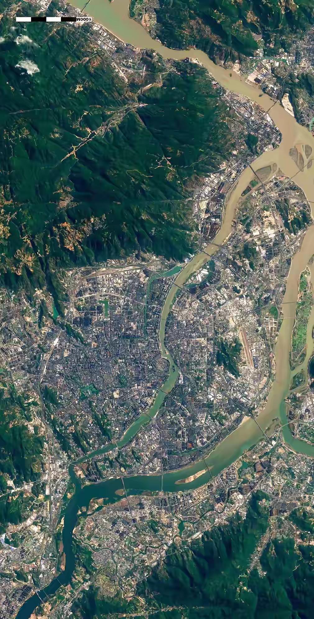 有谁能猜测出来这是我国的哪个省会城市的航拍图吗？猜测得出来的一定是一个地理高手，