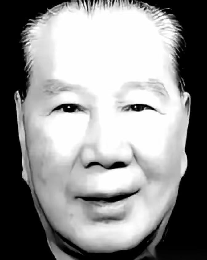 1997年，一场内部座谈会正在讨论国企改制。冷气吹得很足，专家和干部们翻着手里裁