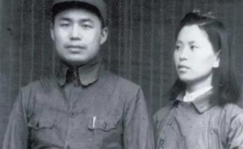 1946年，杜聿明率领10万精锐部队，浩浩荡荡杀向东北重镇四平，没想到敌人紧追不