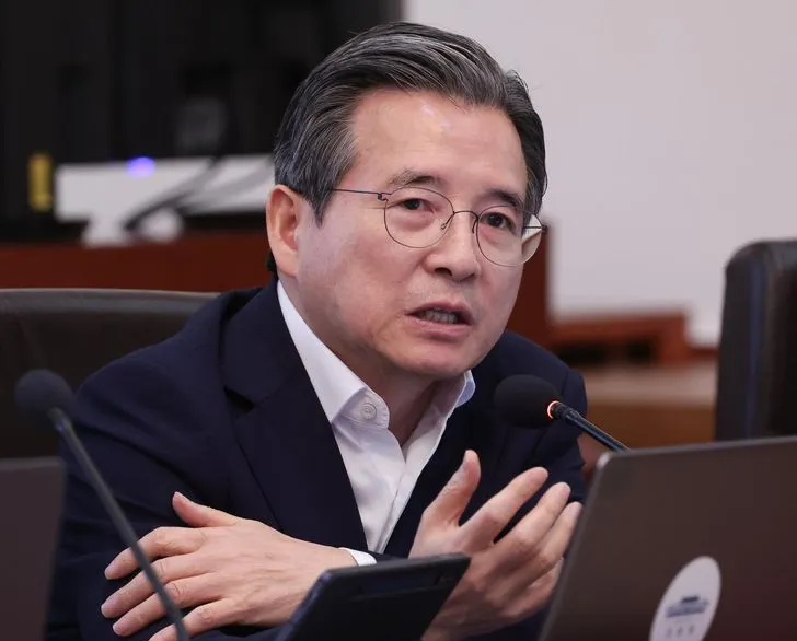 政坛巨变，亲信辞职，李在明难道又要走尹锡悦的老路？就在9月第一天的总统府通稿发出来之前，韩国媒体圈还