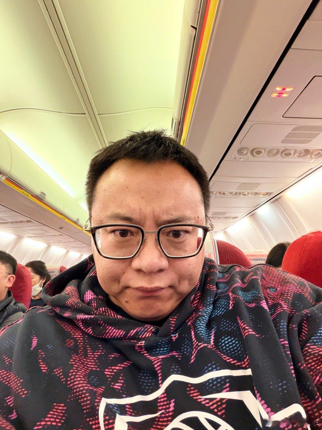 2026第一飞去冰雪体验宝马的雪上芭蕾新的一年咱们一起快乐起来！