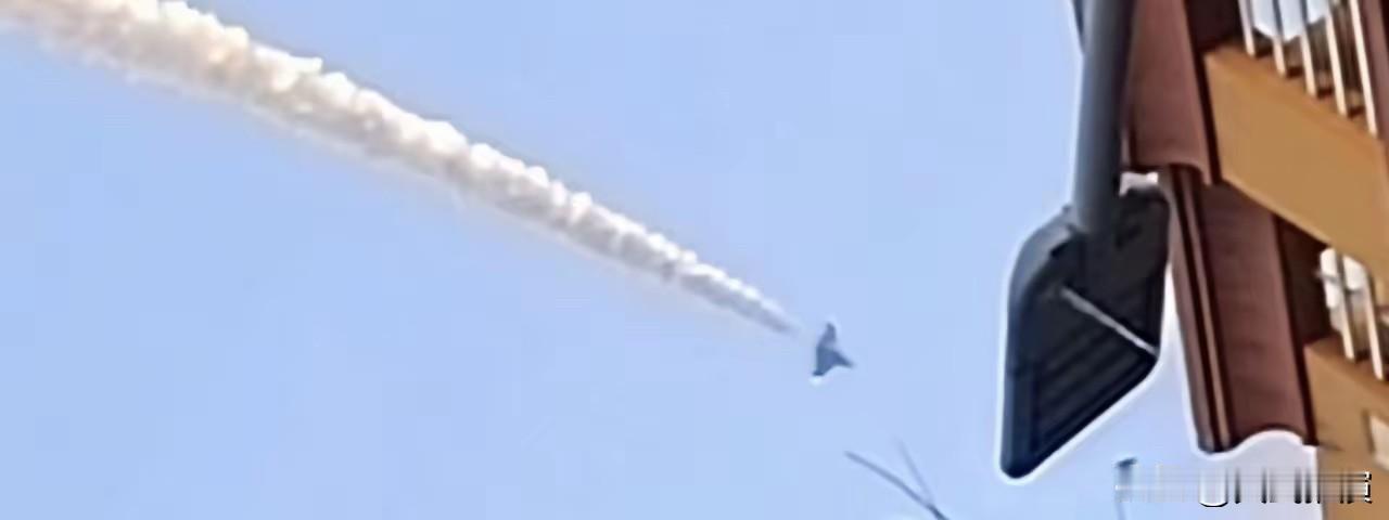 北六放油测试！中国六代机又有大动作！北六放油测试成功，太提气了！这次测试