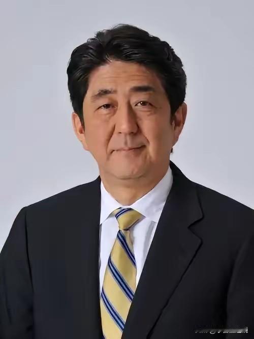 刚刚得到的消息日本终于宣布了10月25日,当年震惊全球的日本前首相安倍晋