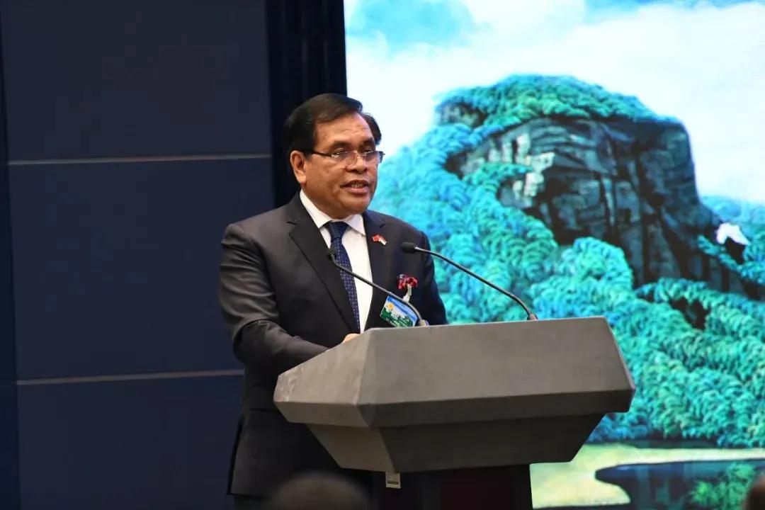 近日，印尼驻华大使周浩黎跑到中国人民大学搞了个演讲，话里话外就一个意思：希望中国