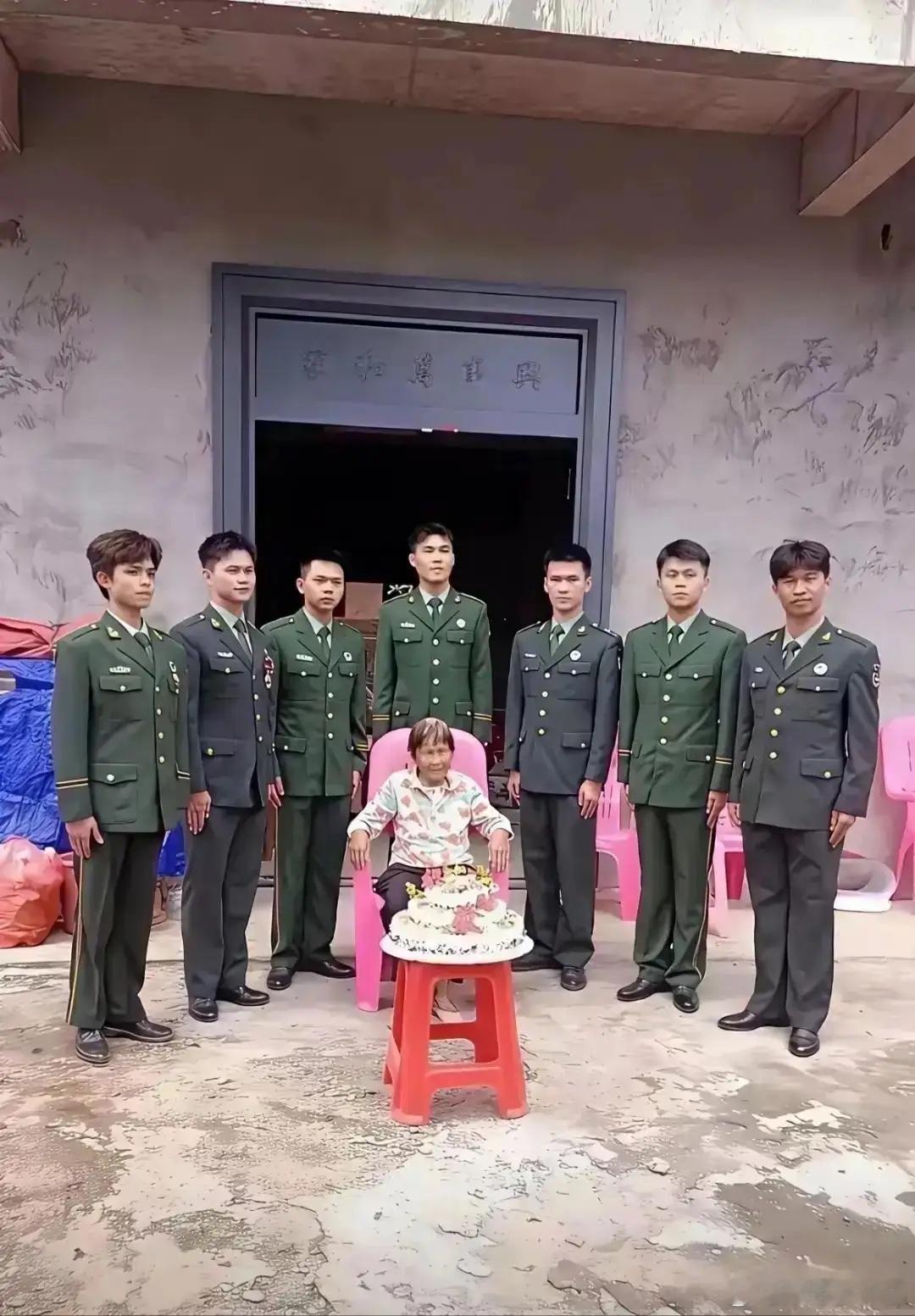 这样的家庭你怎么看