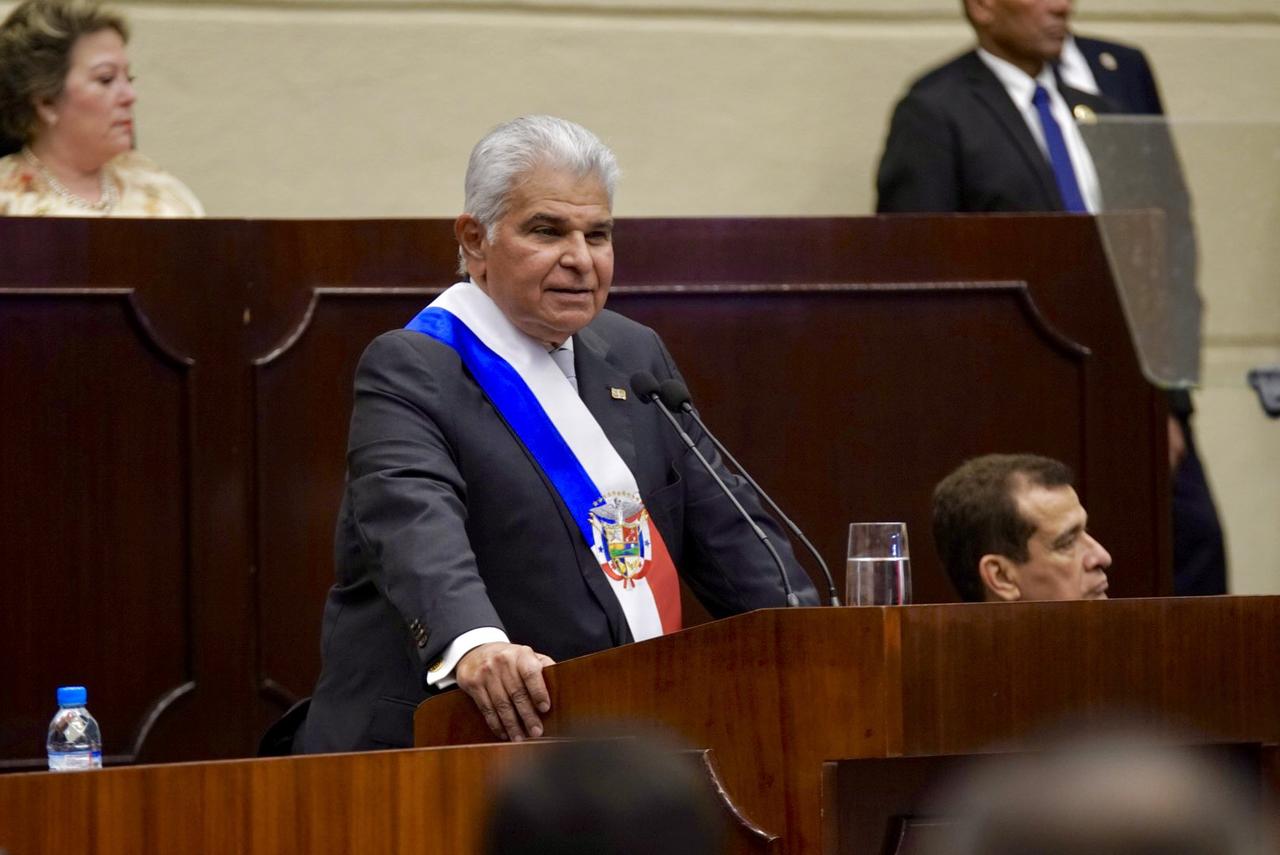 马杜罗刚被美国抓走不到24小时，巴拿马总统穆利诺就发表了声明，称“冈萨雷斯才是合