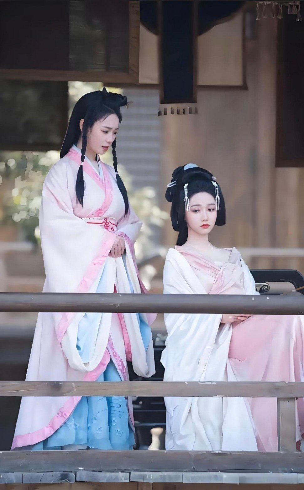 短剧的崛起不是没有道理，这妆造都赶得上长剧了…