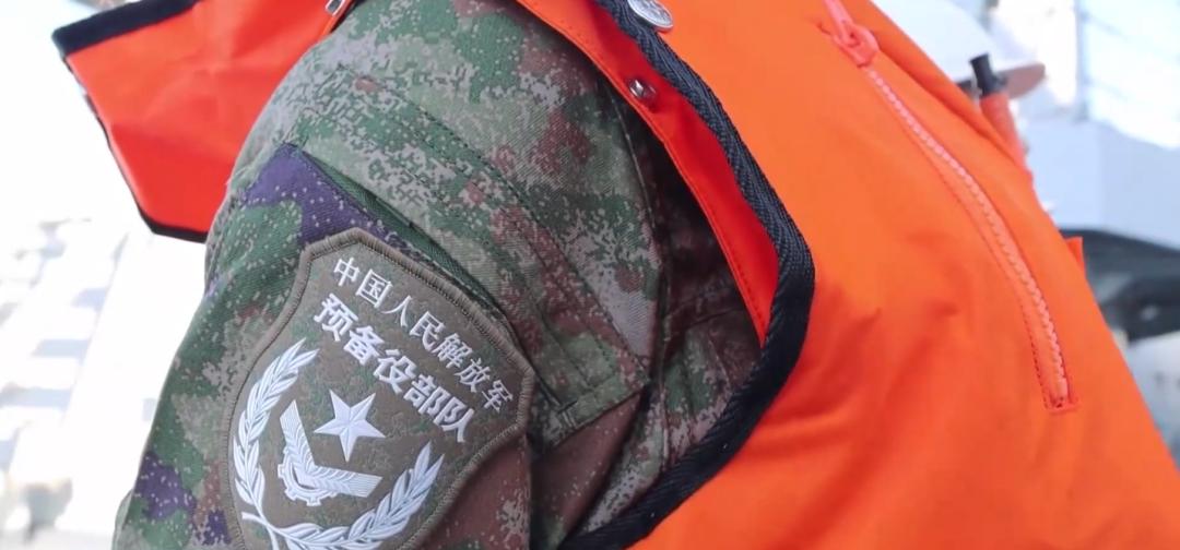 日日防客，夜夜防贼！3月1日，央视新闻向全社会发布一条重磅消息：《中国人民解放军