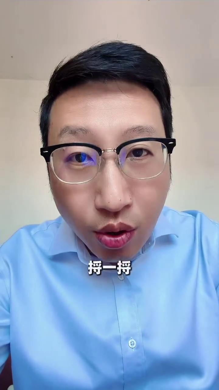 国家级实力排面实至名归，央视镜头三重认可，孙颖莎凭什么上央视？家人们，刚刚看到