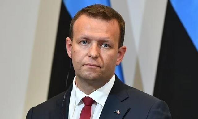 就问中国怕不怕？强大的爱沙尼亚向中国发出最后通牒，让中国必须在爱沙尼亚和俄罗斯之