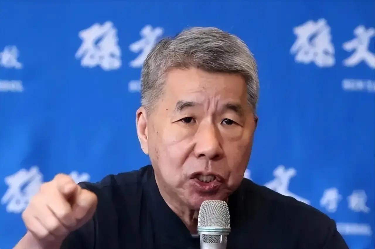 是不是要挑战郑丽文？张亚中正式发声，暗示另有其人？此前，针对7月25日召开的