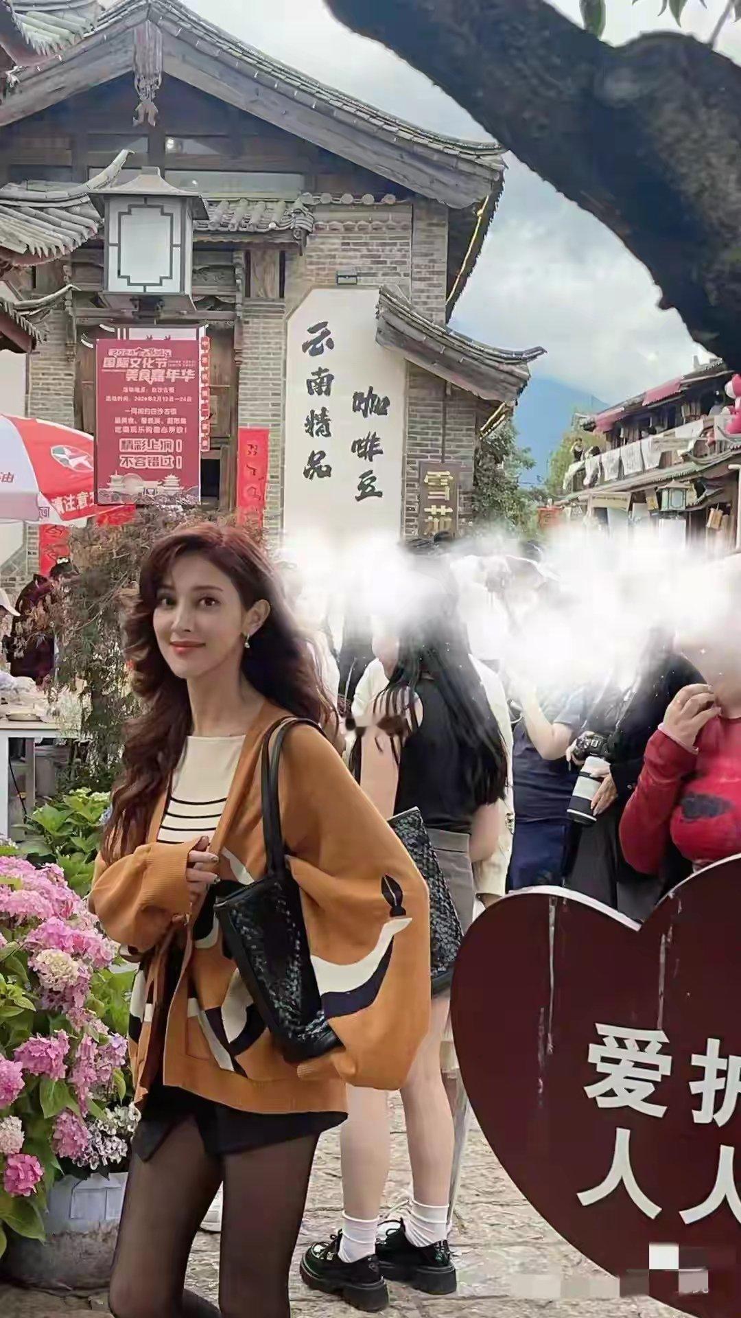  越看越耐看的长相，温柔又舒服，让人越相处越喜欢