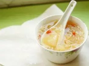 感冒多发季, 多喝这几款汤润肺驱寒