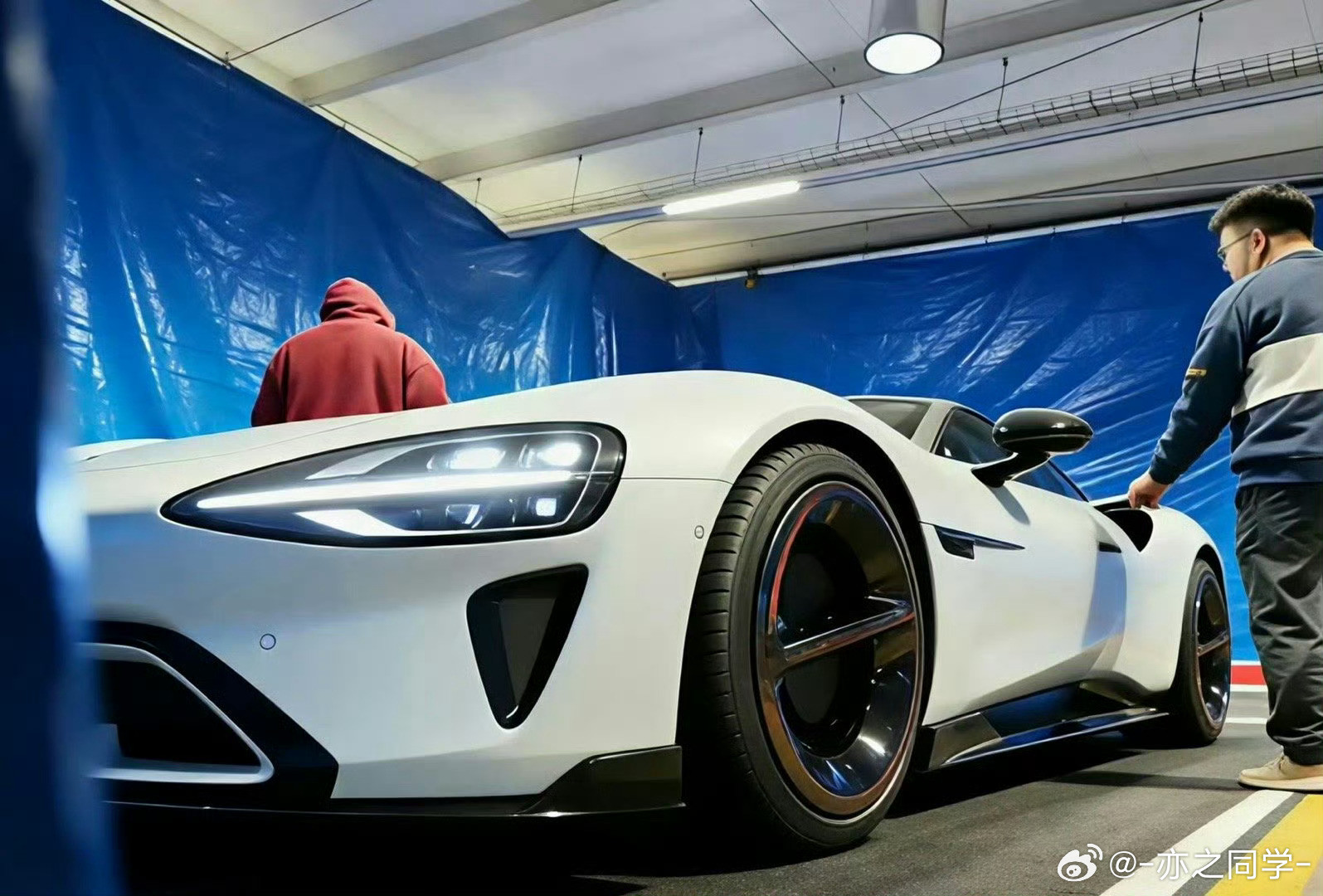 小米超跑这不就要来了吗！？？小米小米汽车