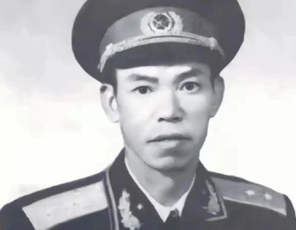 他是唯一被日军列入战争名将录的团级将领，也是志愿军最猛团长，外号“范大胆”，曾是
